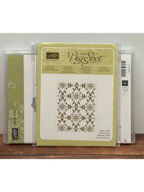 BUNDLE STAMPIN UP 122847 HELLO DOILY STAMP & 120175 VTG WALLPAPER EMBOSS FOLDER